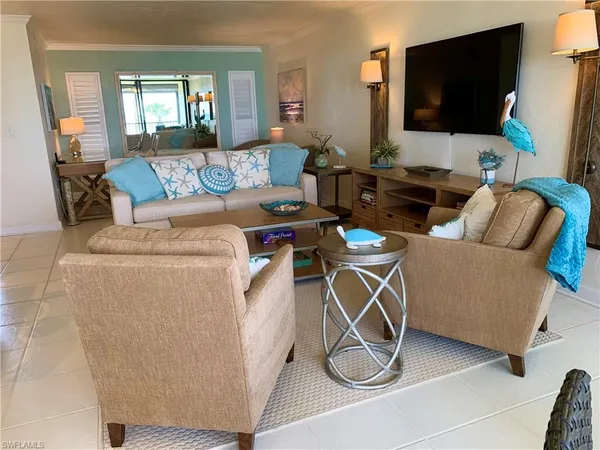 $13,500 | 10475 Gulf Shore Drive, Unit 113, Naples, FL 34108