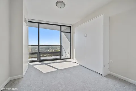 $495,000 | 100 East 14th Street, Unit 3109, Chicago, IL 60605