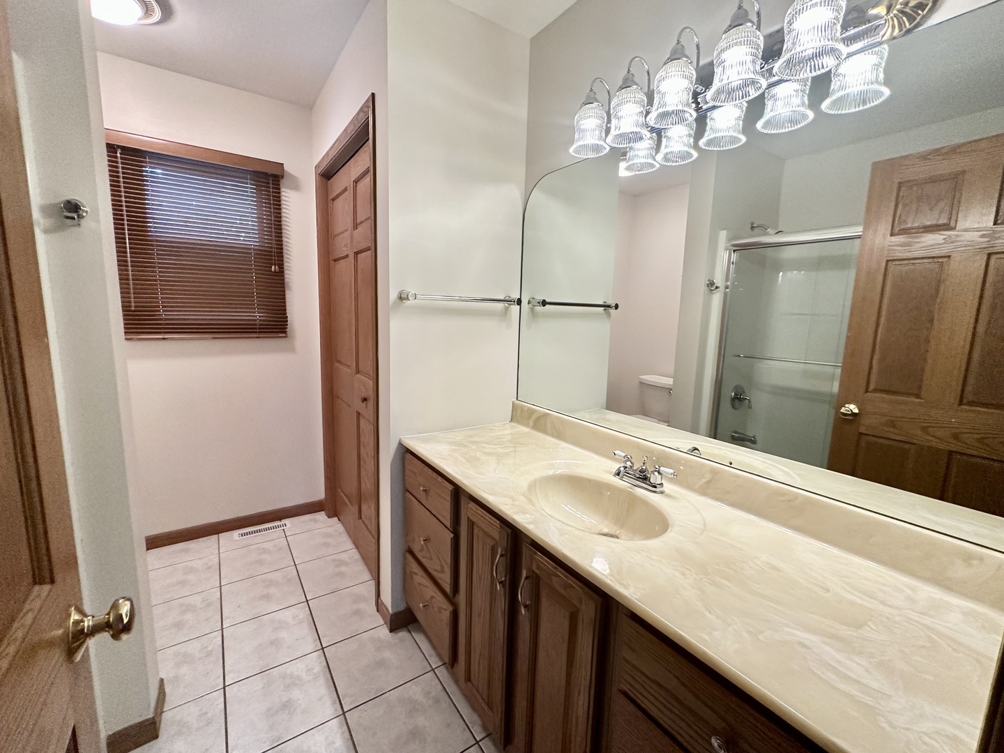 2790 Stone Ridge Drive Kankakee, IL 60901 - Photo 8 of 18