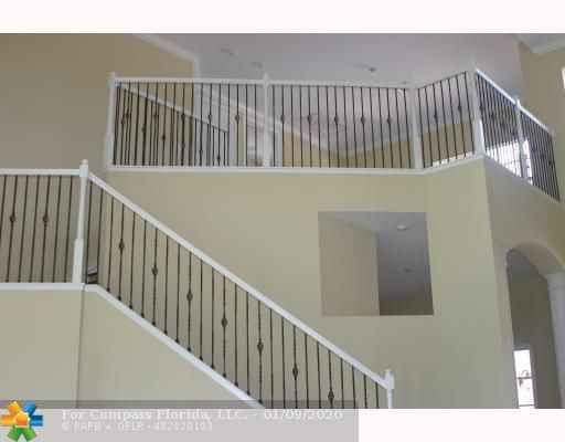 19002 Park Ridge Street Weston, FL 33332 - Photo 5 of 10 Exterior Front