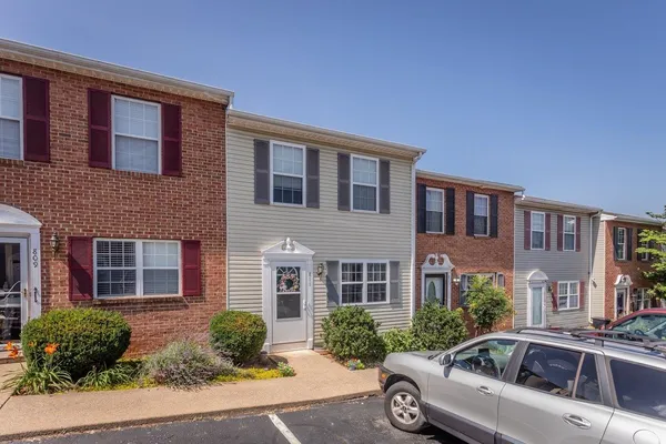 $257,250 | 811 Northfield Court, Harrisonburg, VA 22802