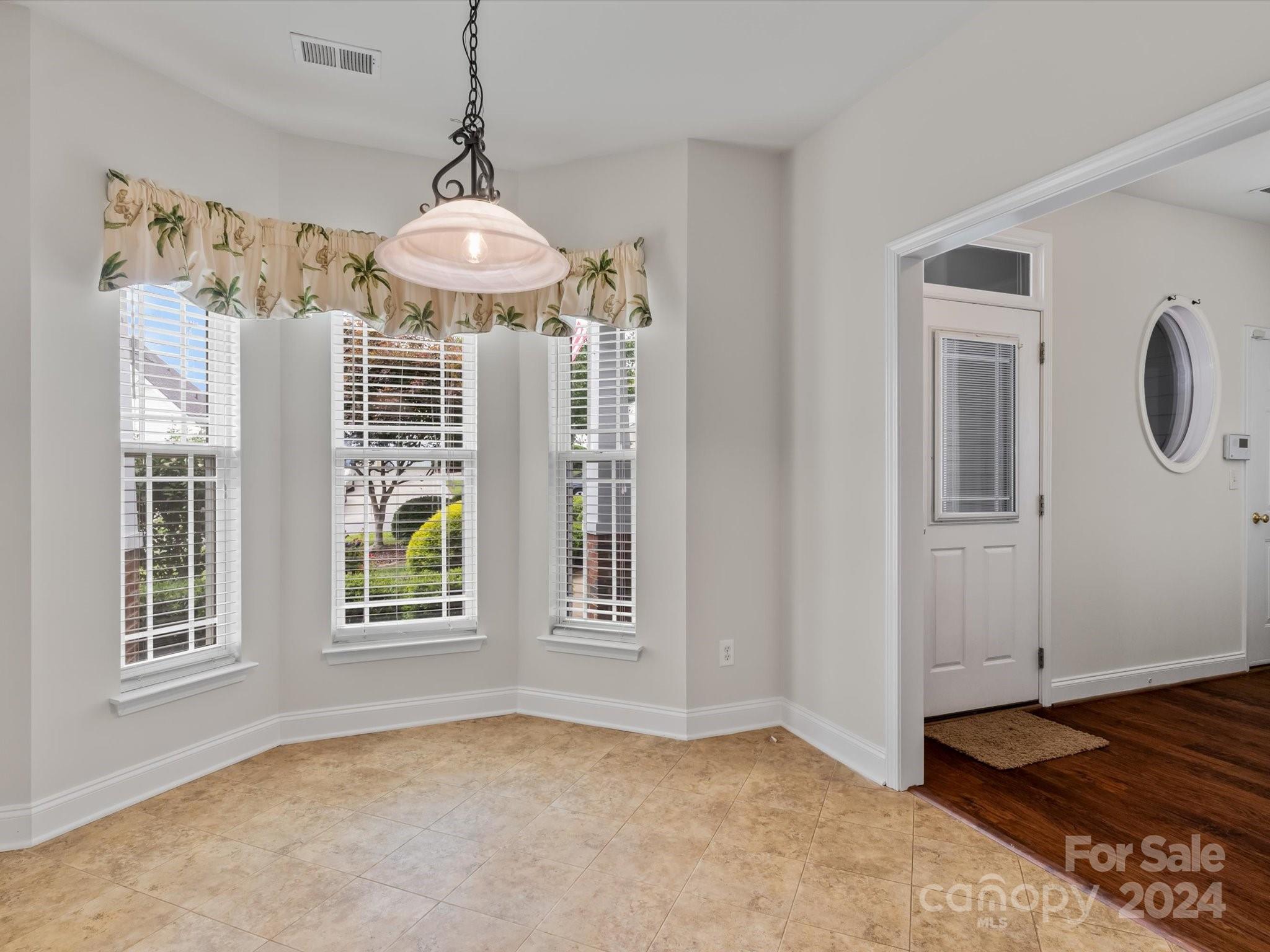 7907 Smith Pond Drive Denver, NC 28037 - Photo 4 of 36