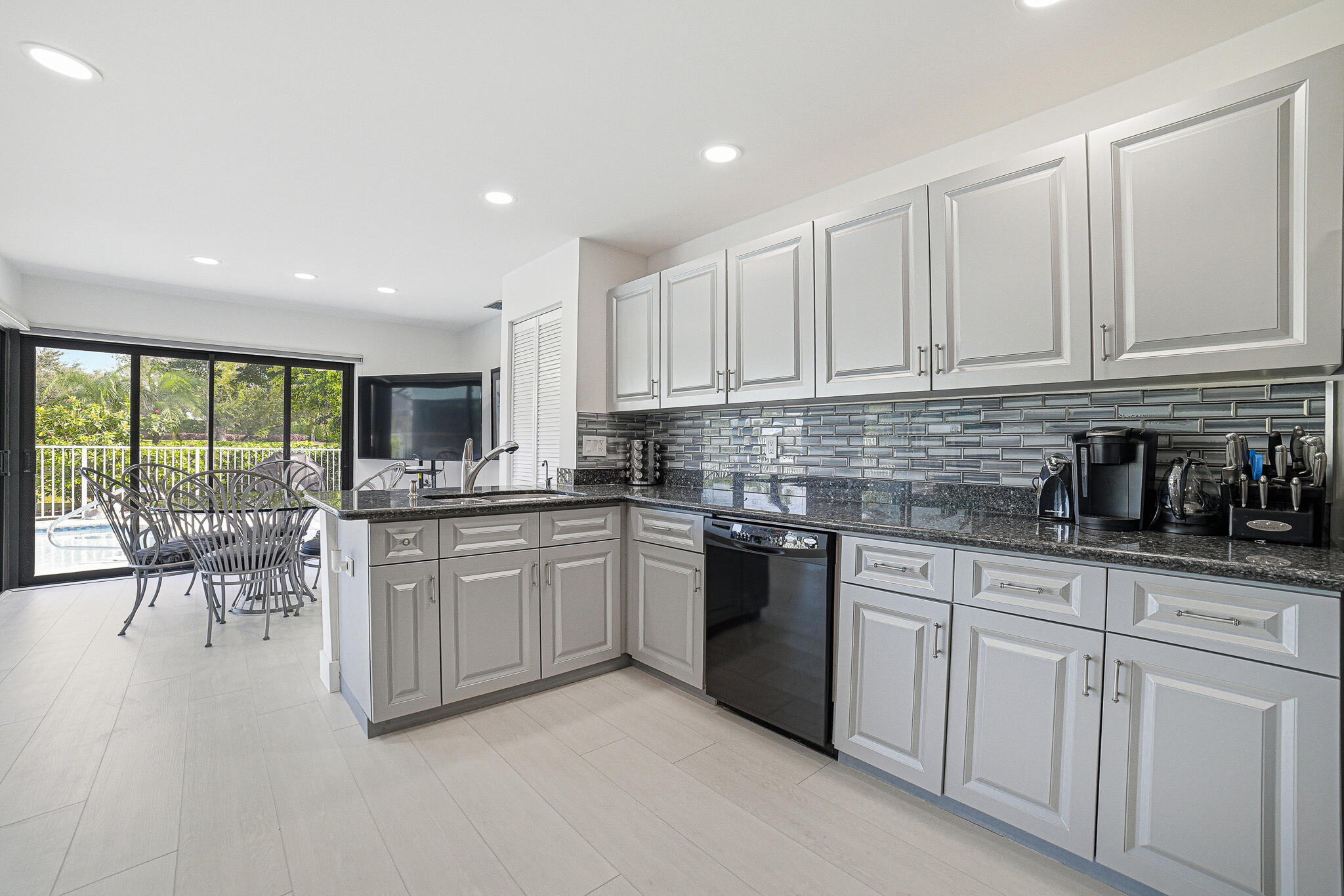 11374 Boca Woods Lane Boca Raton, FL 33428 - Photo 4 of 67 Photo-5