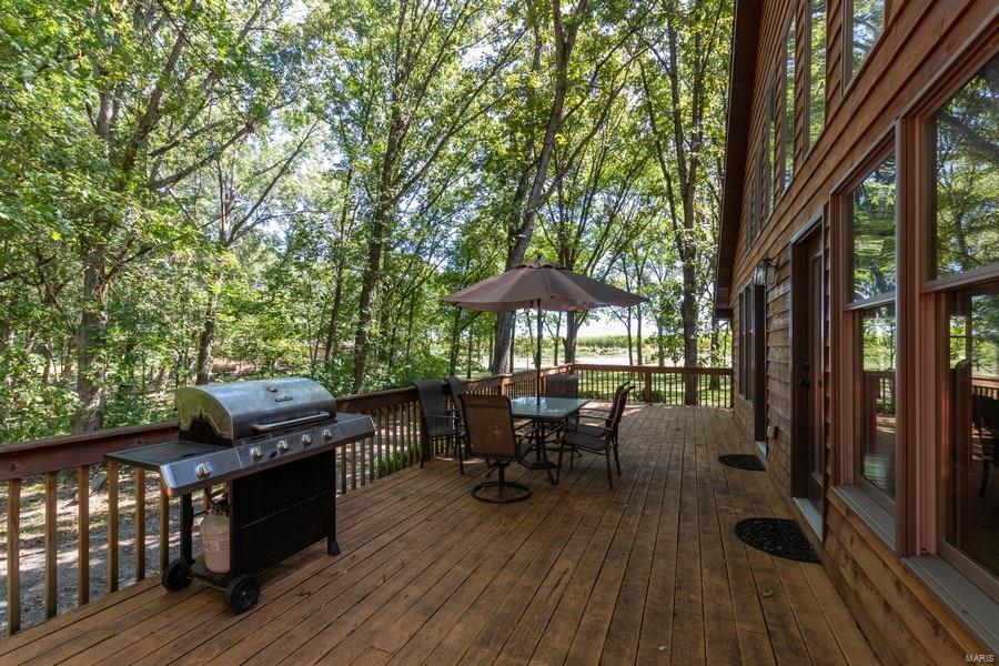 6439 Highbanks Road Mascoutah, IL 62258 - Photo 4 of 25