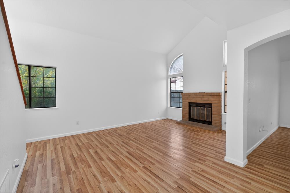 8825 Lemas Road Sacramento, CA 95828 - Photo 8 of 41