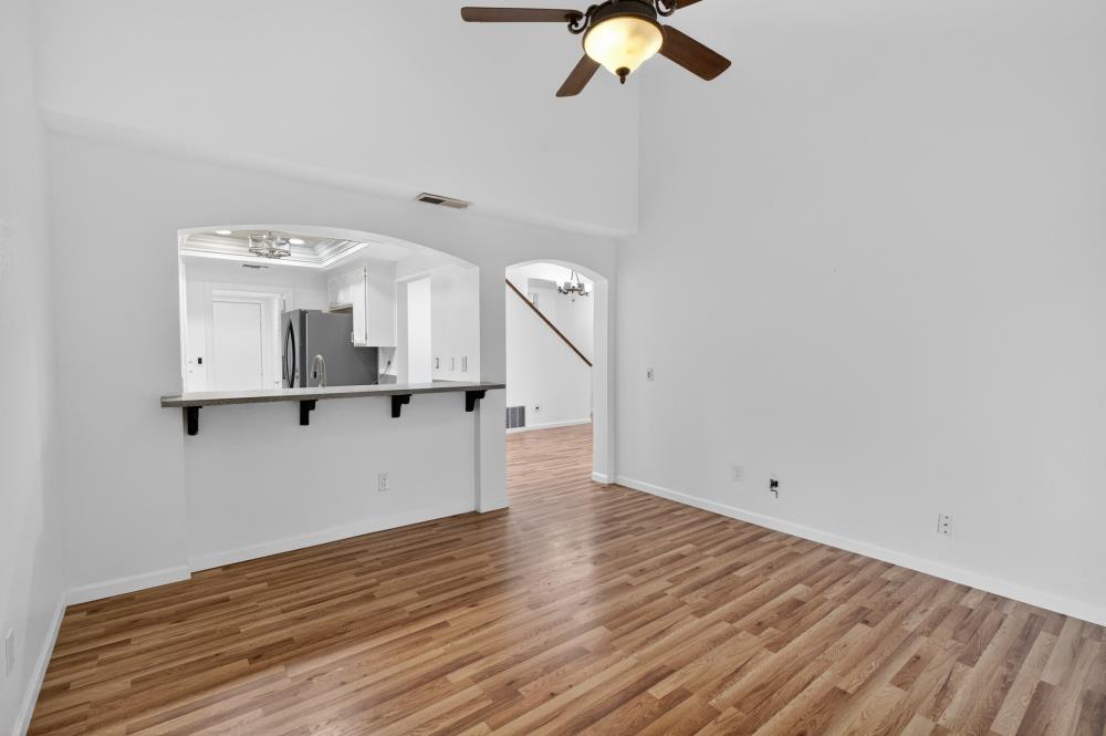 8825 Lemas Road Sacramento, CA 95828 - Photo 10 of 41