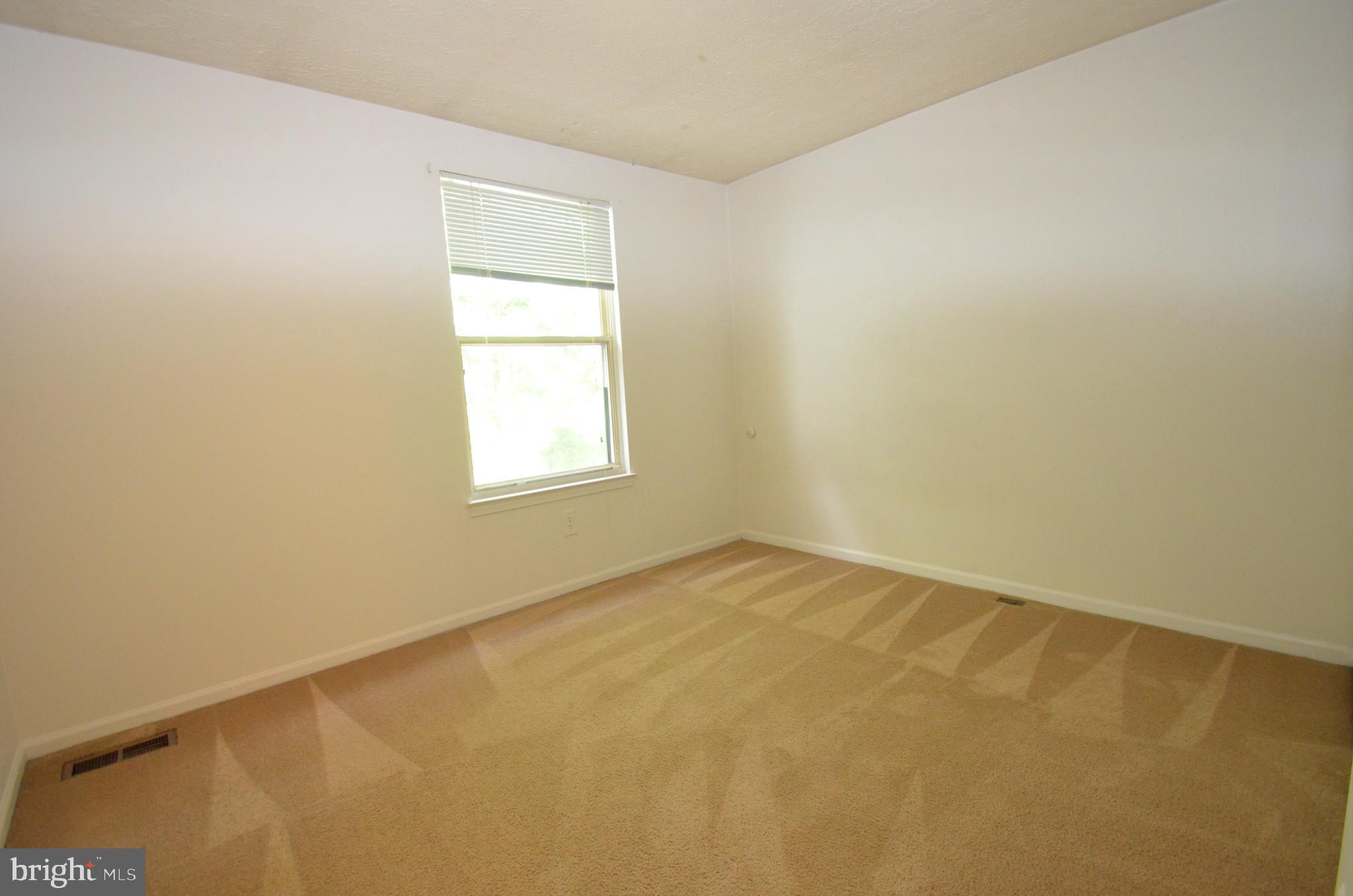 6408 Chaney Court Springfield, VA 22152 - Photo 12 of 20