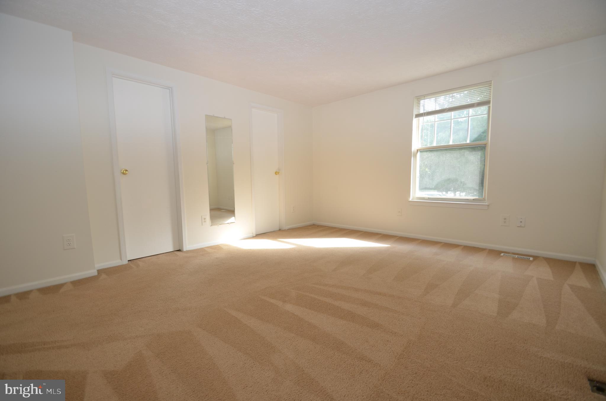 6408 Chaney Court Springfield, VA 22152 - Photo 7 of 20