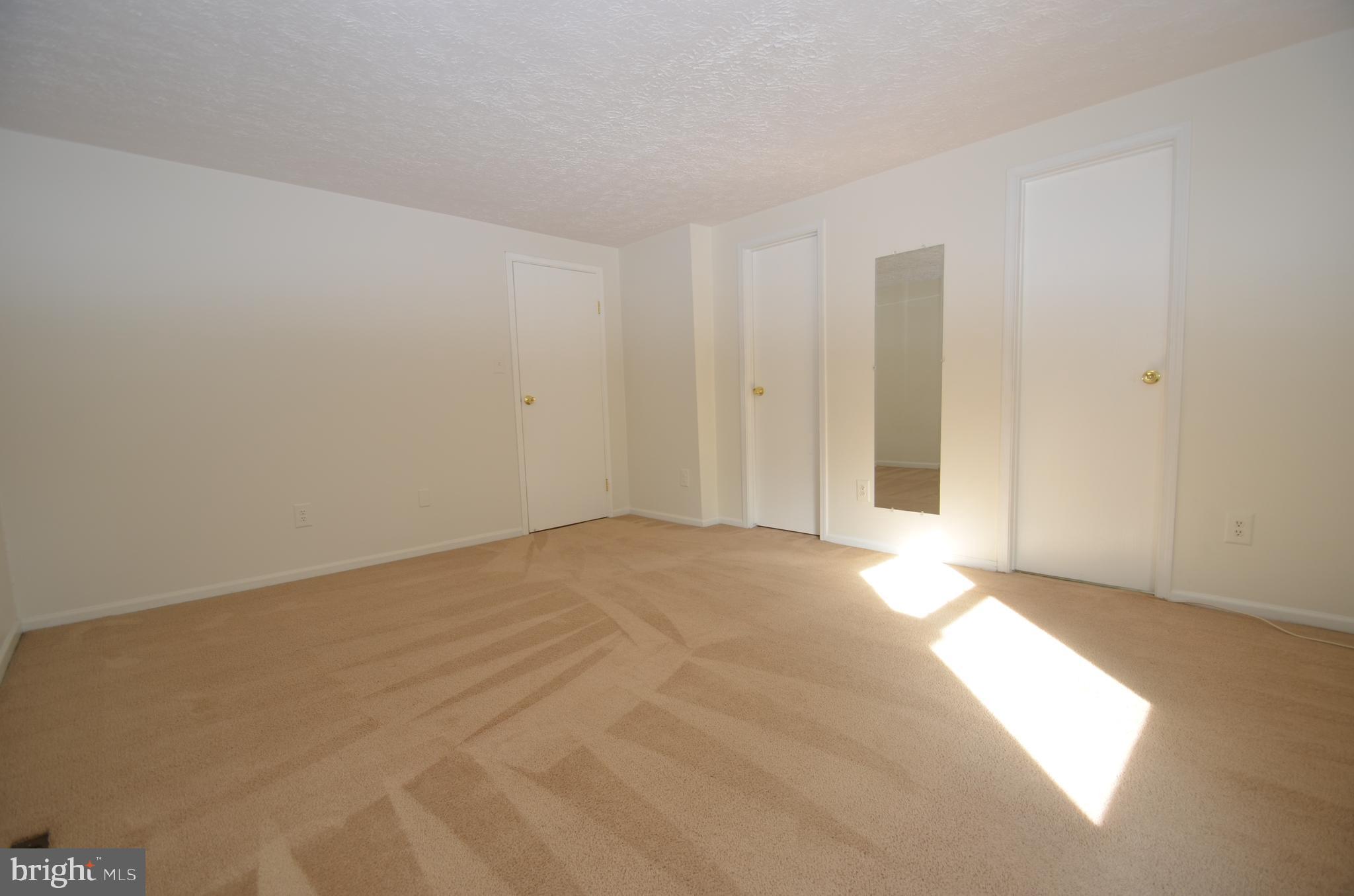 6408 Chaney Court Springfield, VA 22152 - Photo 8 of 20