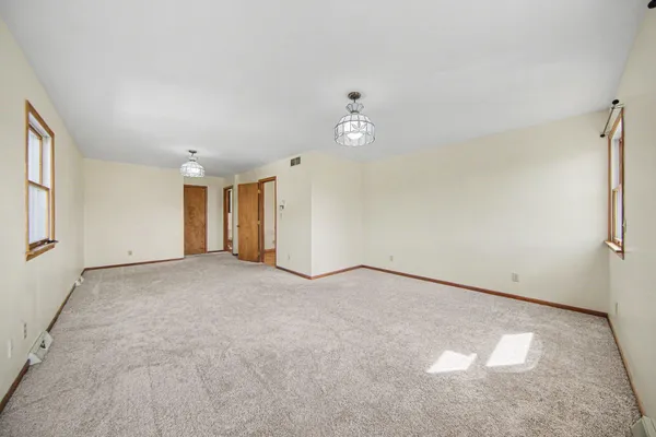 $649,900 | 4001 Hoyer Road, Jackson, MI 49201