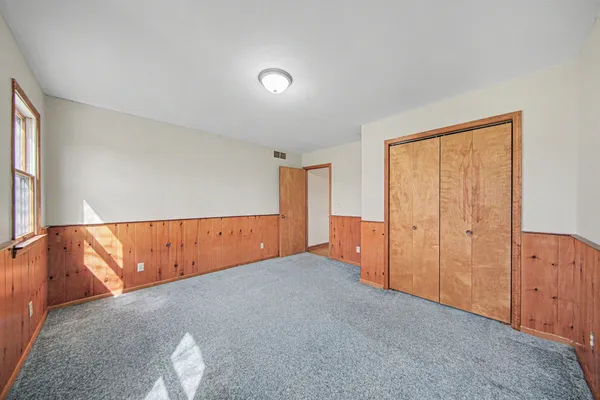 $649,900 | 4001 Hoyer Road, Jackson, MI 49201