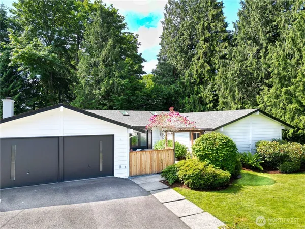 $5,990 | 9233 Southeast 59th Street, Mercer Island, WA 98040