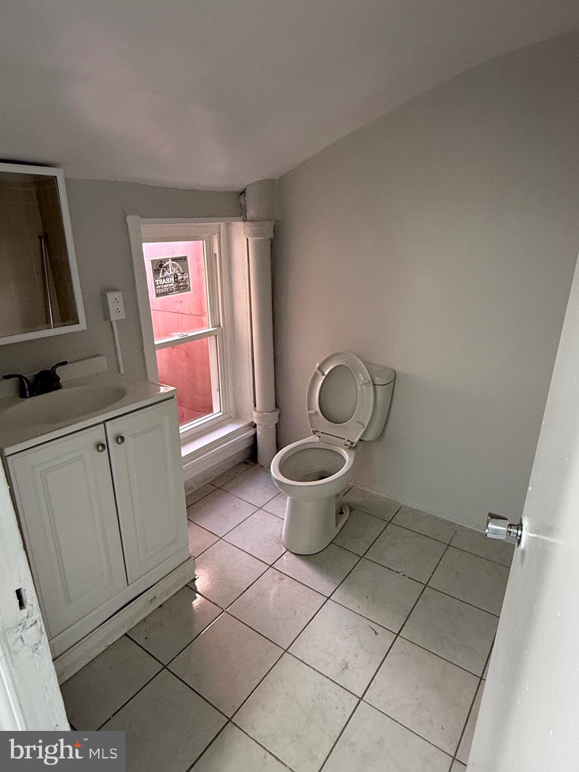 338 Cedar Street Reading, PA 19601 - Photo 5 of 8