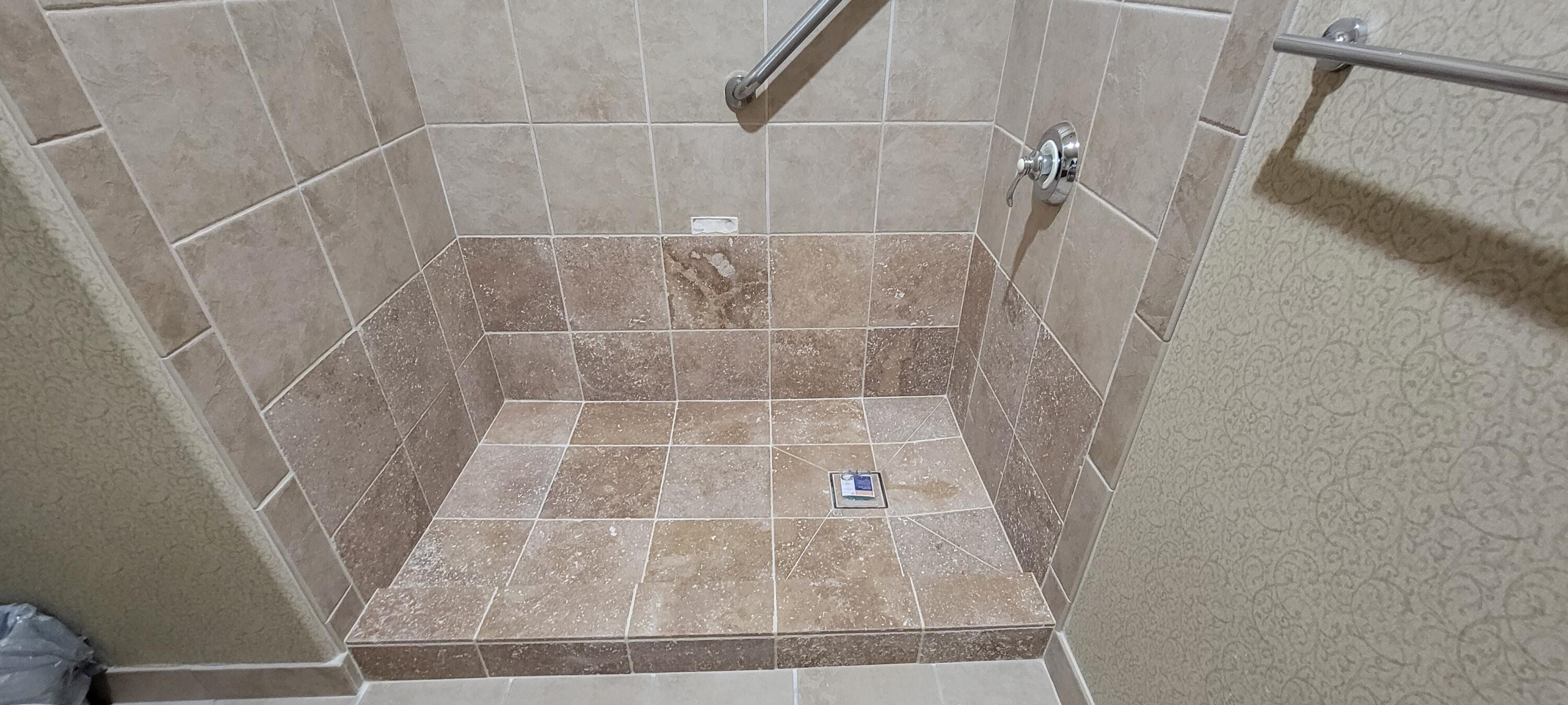 50680 Santa Rosa Plaza, Unit 4 La Quinta, CA 92253 - Photo 16 of 16 Shower
