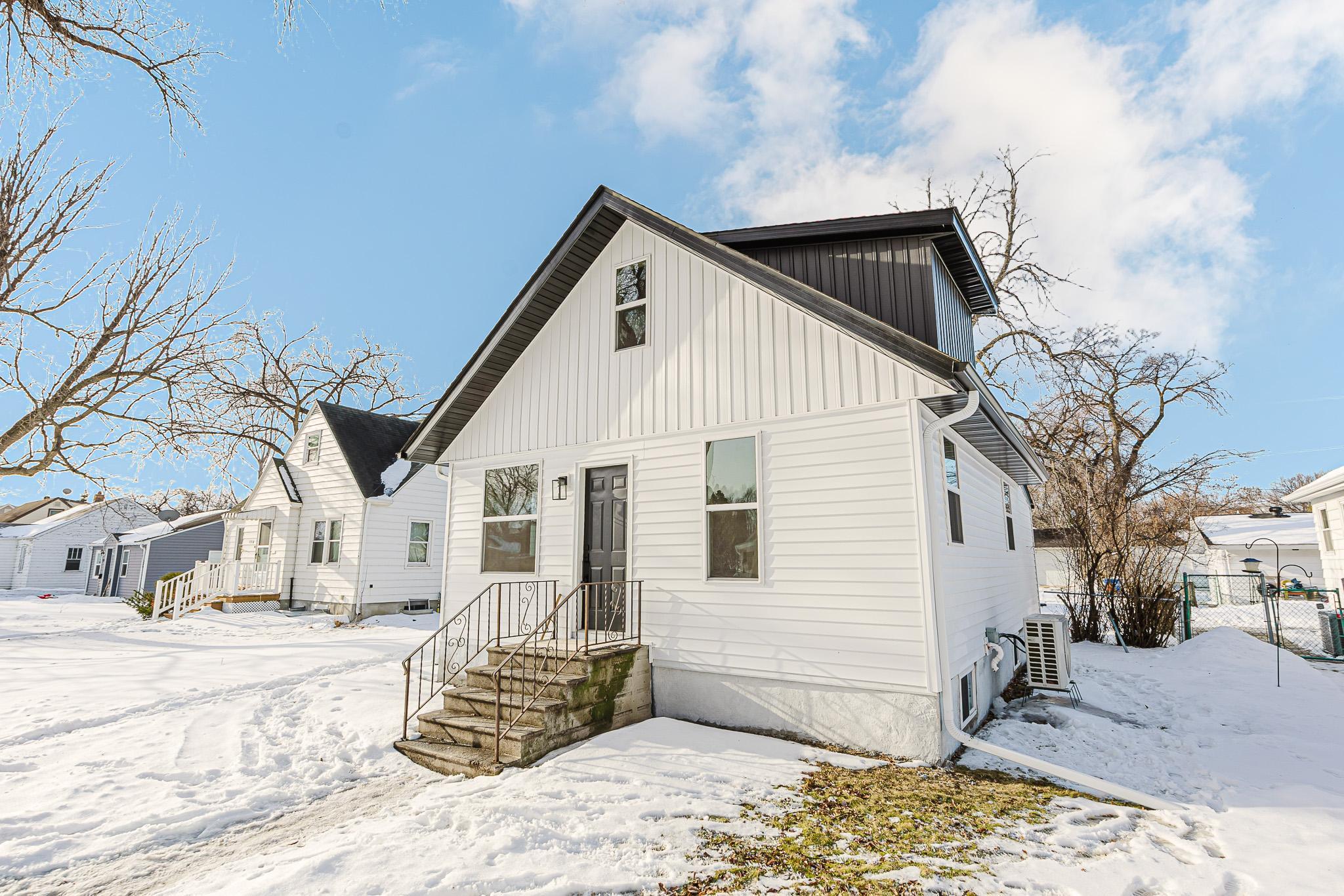 1522 8th Street North Fargo, ND 58102 - Photo 2 of 30