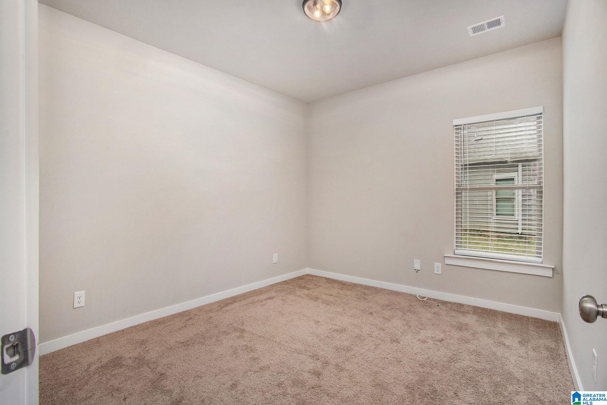 295 Avalon Way Clanton, AL 35045 - Photo 9 of 21