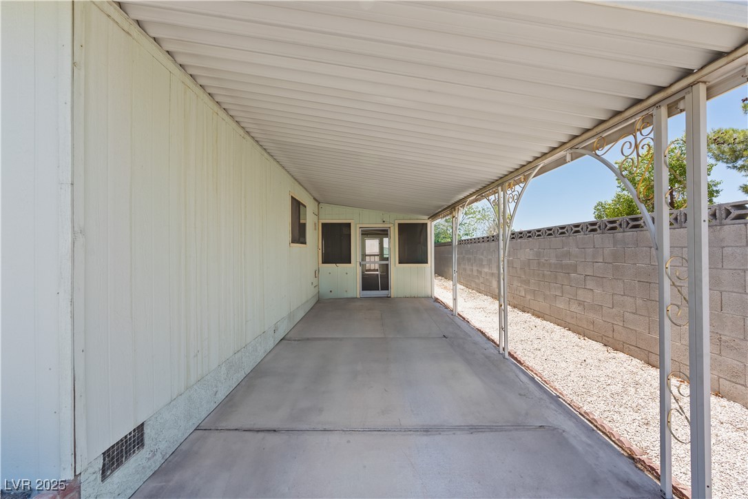 5563 Petaca Road Las Vegas, NV 89122 - Photo 19 of 27