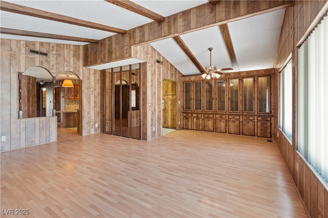 5563 Petaca Road Las Vegas, NV 89122 - Photo 6 of 27