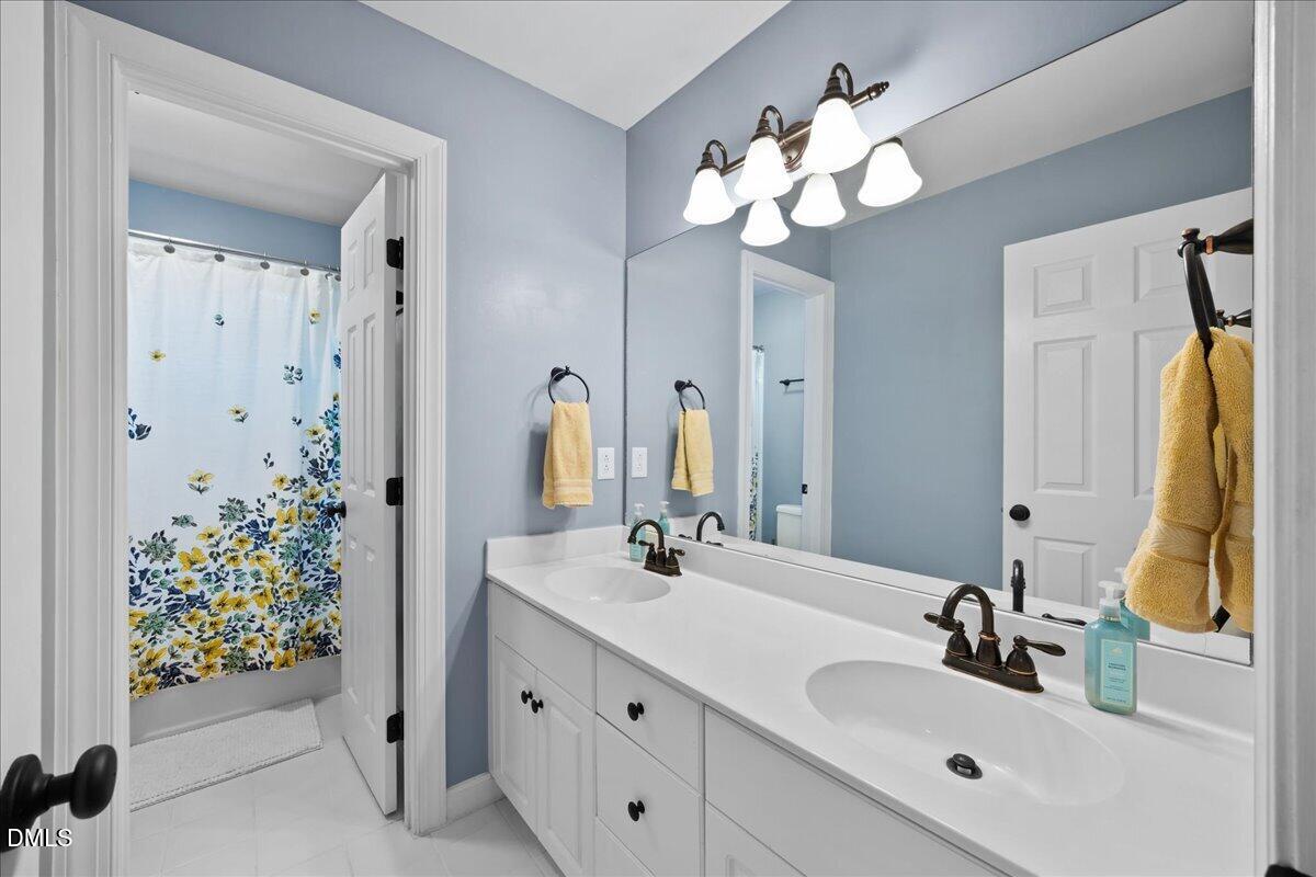 4206 Heathgate Lane Raleigh, NC 27613 - Photo 30 of 41 Gallery Image 30
