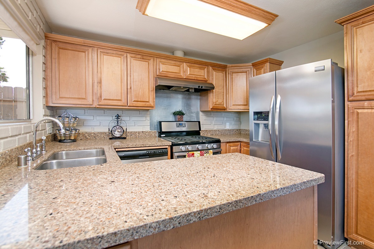 12657 Orohaven Lane Poway, CA 92064 - Photo 2 of 24