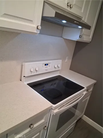 $1,700 | 1040 Cedar Avenue, Unit 6, Long Beach, CA 90813