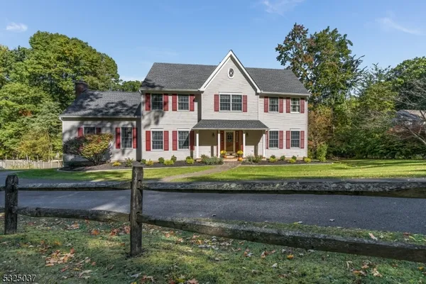 $799,900 | 73 Old Mountain Road, Lebanon, NJ 08833
