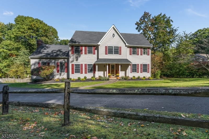 73 Old Mountain Road Lebanon, NJ 08833 - Photo 3 of 42