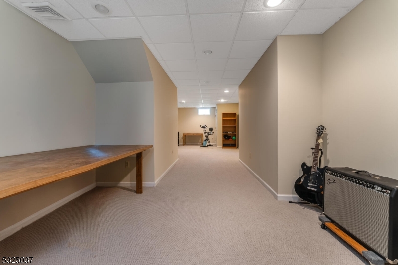 73 Old Mountain Road Lebanon, NJ 08833 - Photo 39 of 42