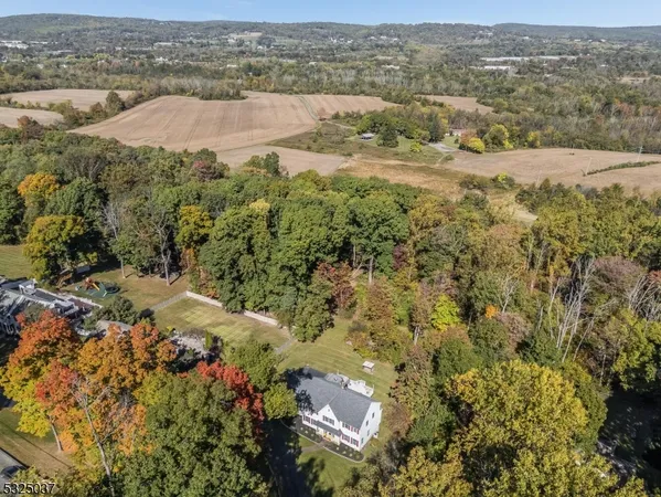 $799,900 | 73 Old Mountain Road, Lebanon, NJ 08833