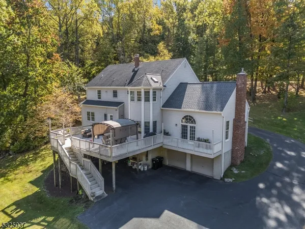 $799,900 | 73 Old Mountain Road, Lebanon, NJ 08833