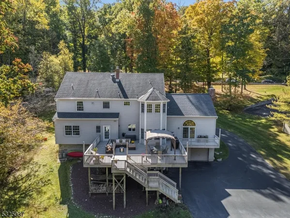 $799,900 | 73 Old Mountain Road, Lebanon, NJ 08833