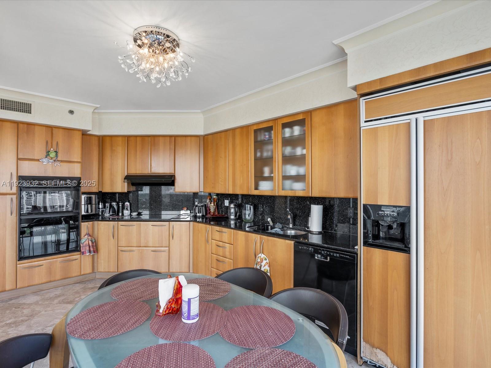 19111 Collins Avenue, Unit 2503 Sunny Isles Beach, FL 33160 - Photo 20 of 44