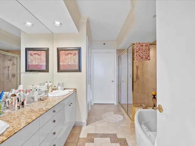 $1,975,000 | 19111 Collins Avenue, Unit 2503, Sunny Isles Beach, FL 33160