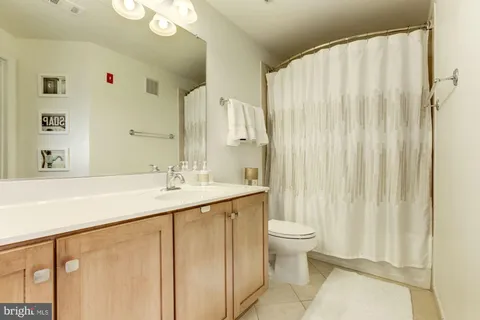 $2,100 | 11800 Old Georgetown Road, Unit 1538, North Bethesda, MD 20852