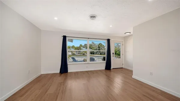 $515,350 | 447 North Shore Drive, Osprey, FL 34229