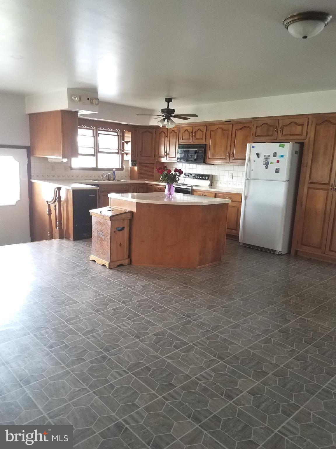 2862 Centennial Road Hanover, PA 17331 - Photo 13 of 54