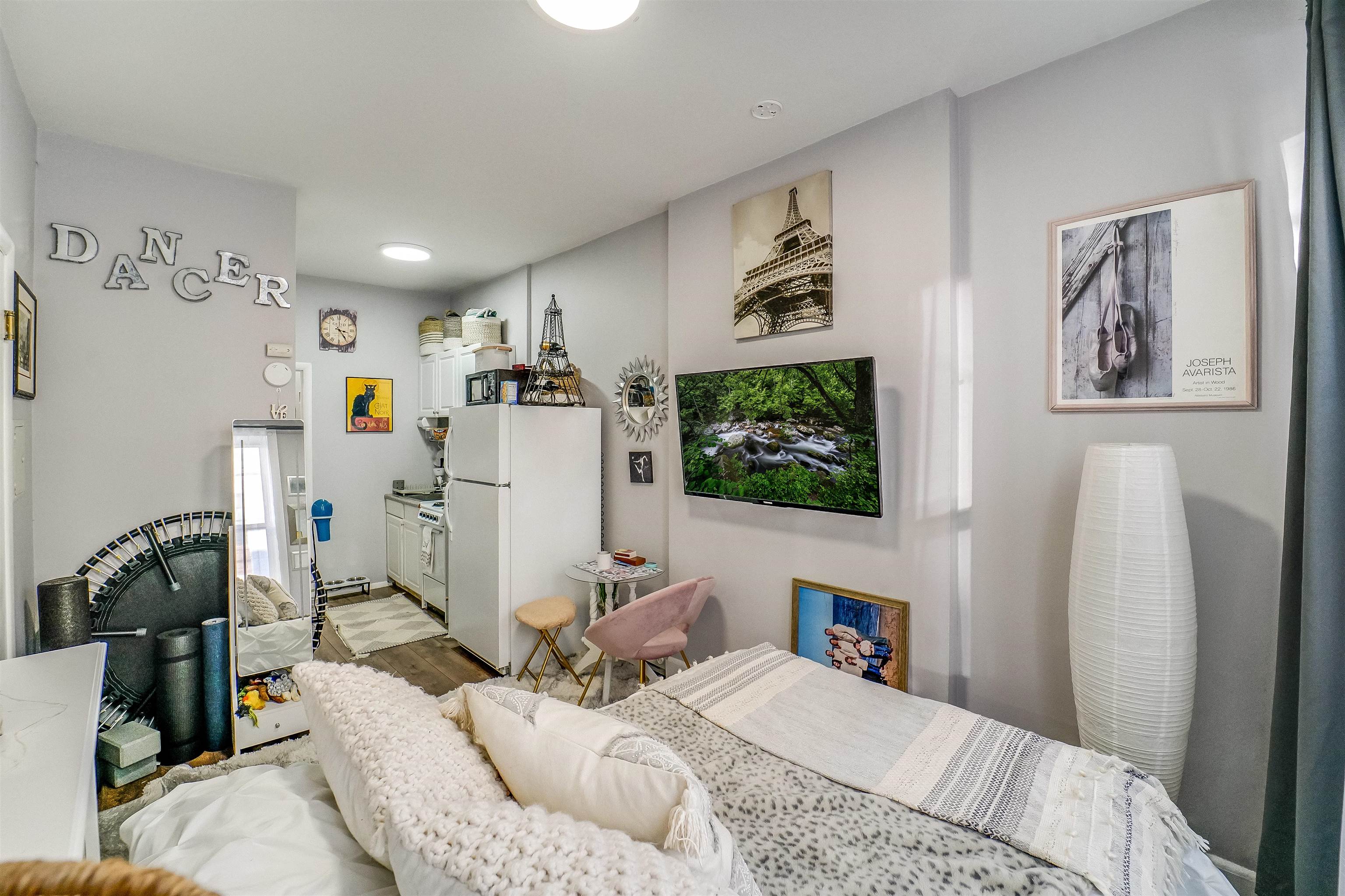 320 Jefferson Street, Unit 1RF Hoboken, NJ 07030 - Photo 5 of 11