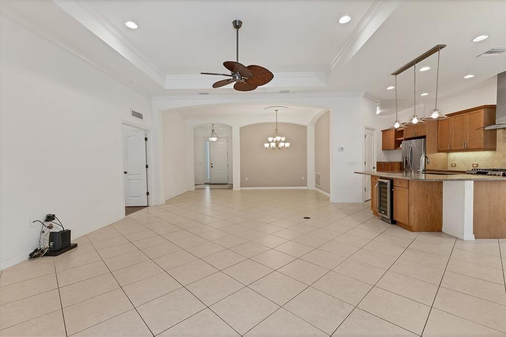 7236 Lismore Court Lakewood Ranch, FL 34202 - Photo 9 of 26