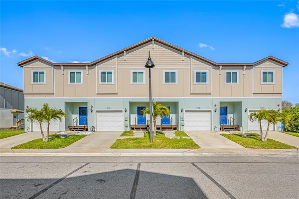$2,945 | 2115 Sebring Place, Clearwater, FL 33760