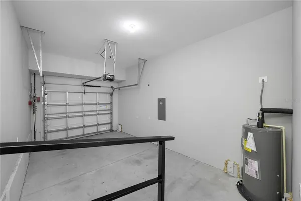 $2,945 | 2115 Sebring Place, Clearwater, FL 33760