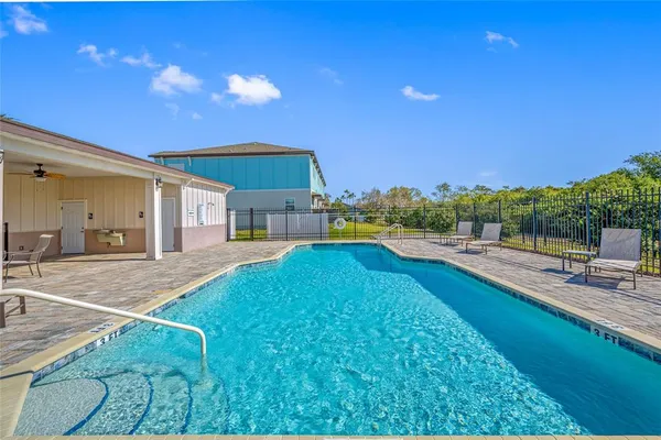$2,945 | 2115 Sebring Place, Clearwater, FL 33760
