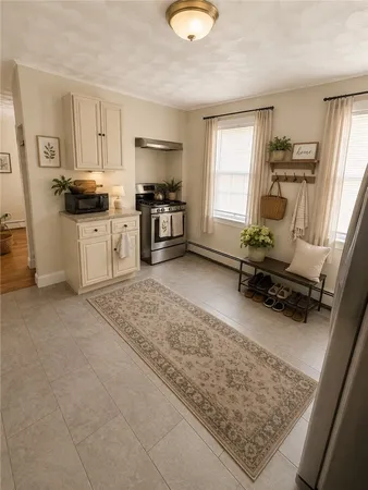 $1,650 | 15 Monticello Street, Unit 1R, Providence, RI 02904