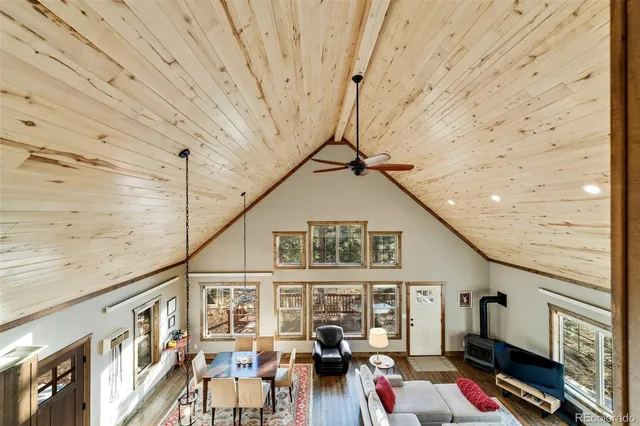 a view of living room and livingroom with furniture
