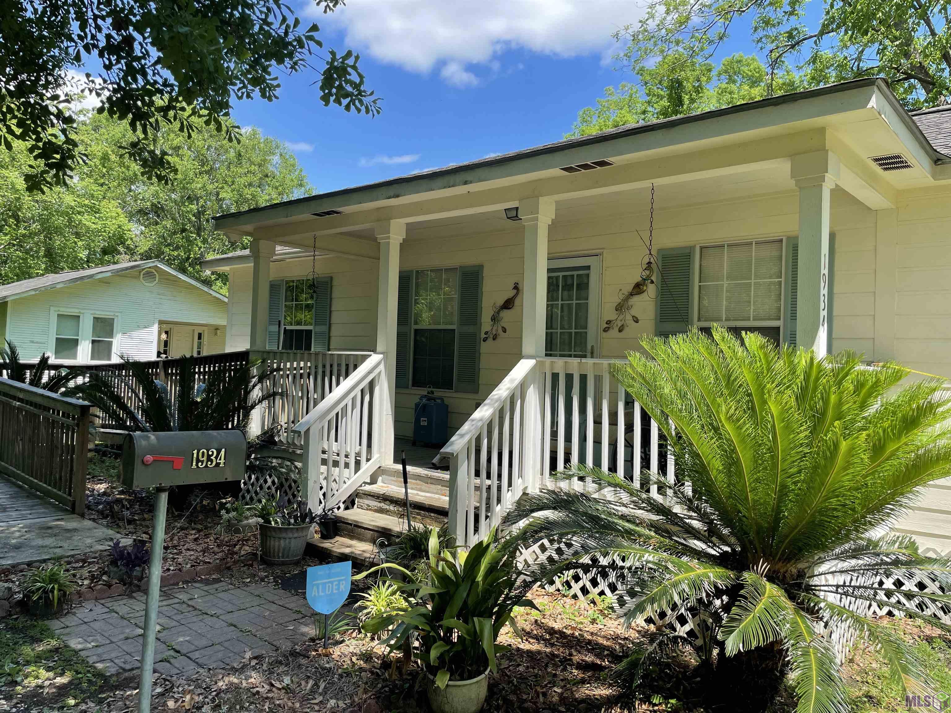 1934 West Worthy Road Gonzales, LA 70737 - Photo 1 of 14 Gallery Image 1