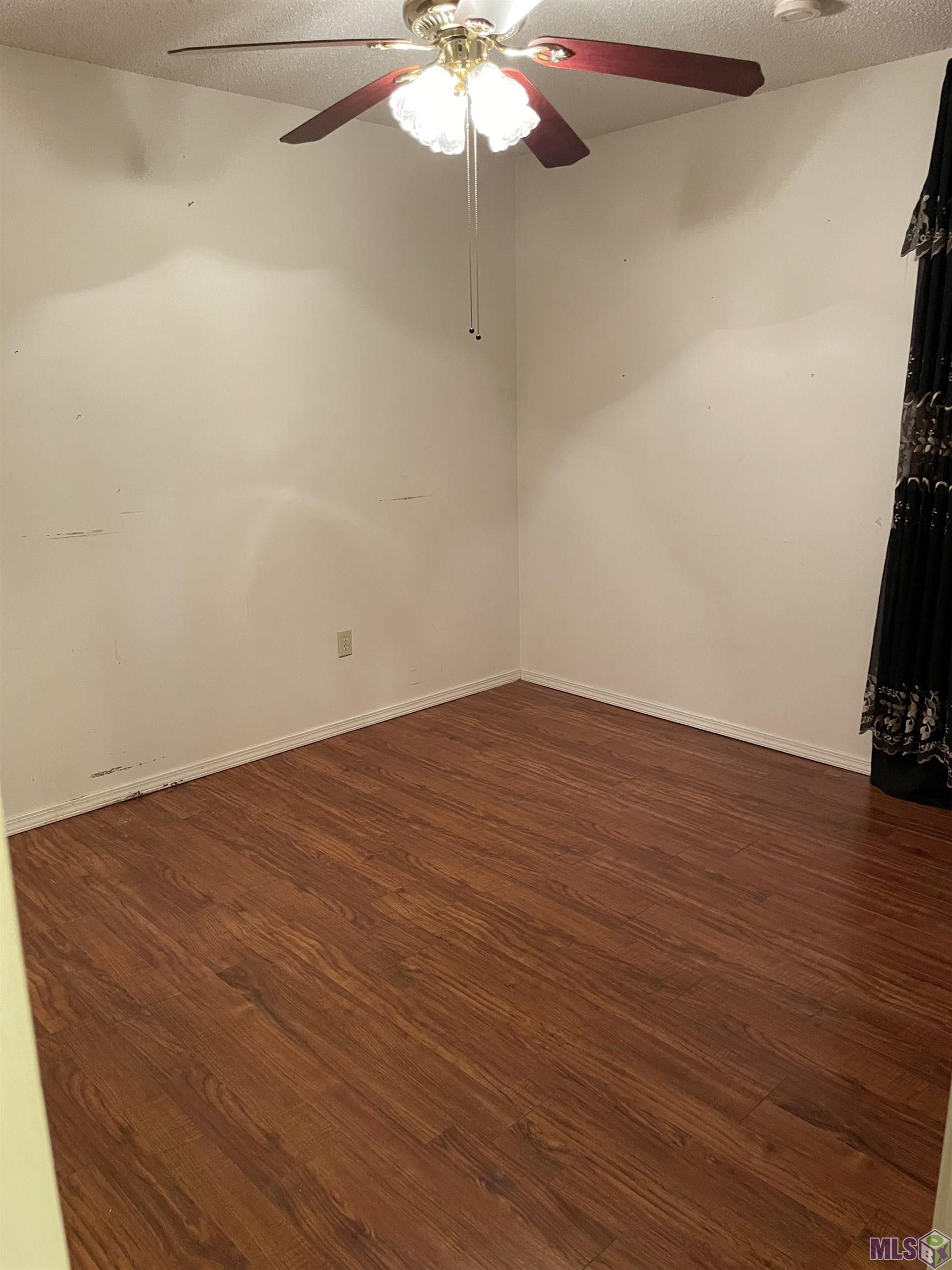 1934 West Worthy Road Gonzales, LA 70737 - Photo 8 of 14 Spare Bedroom