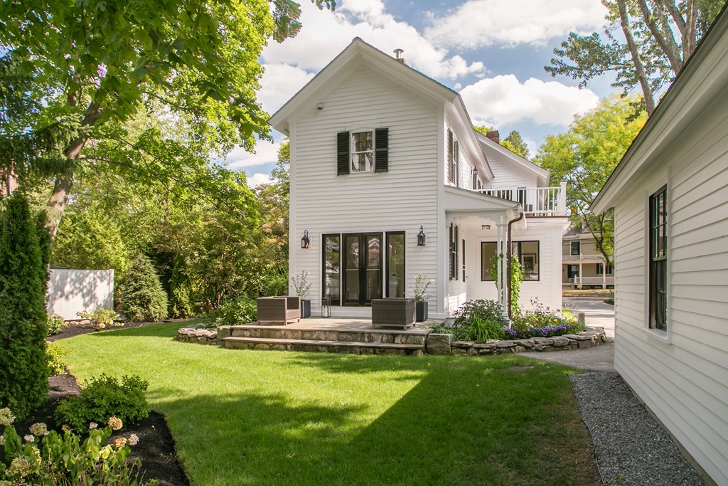 46 Sudbury Road Concord, MA 01742 - Photo 2 of 27