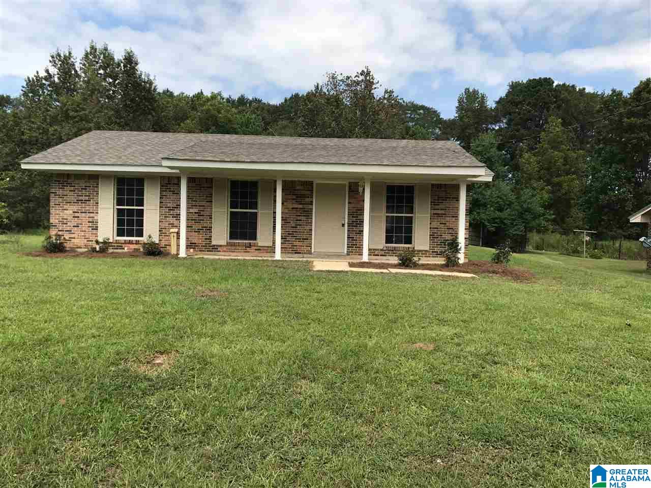 406 Sycamore Street Jemison, AL 35085 - Photo 1 of 12
