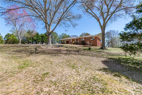 $575,000 | 3929 Perry Lane, Flowery Branch, GA 30542