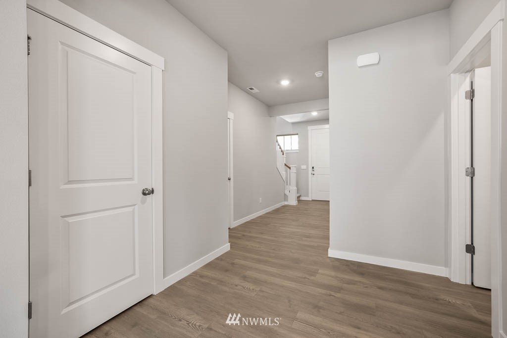 5909 Waverly Road Southwest, Unit 20 Port Orchard, WA 98367 - Photo 11 of 26 Gallery Image 11