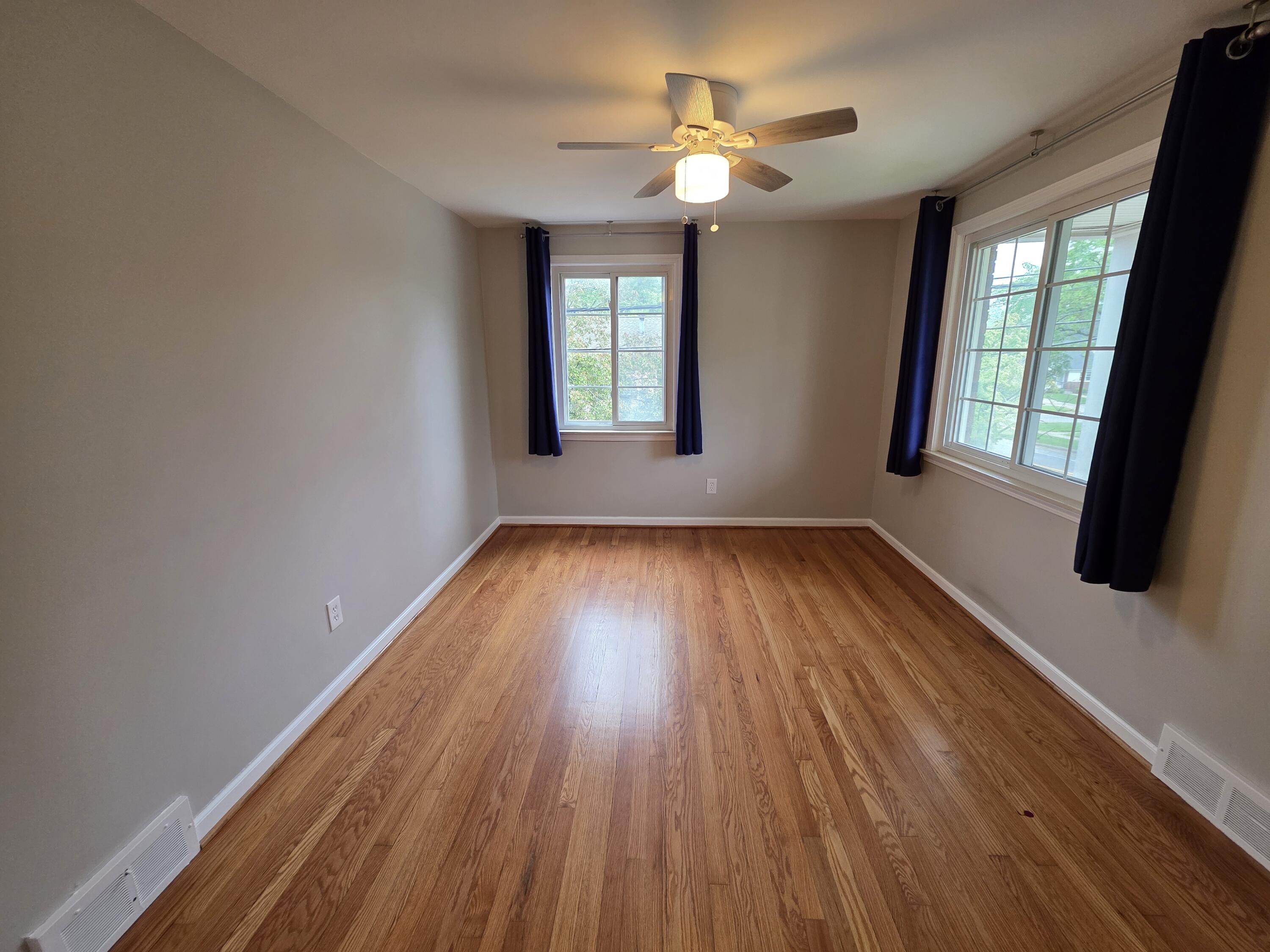 1516 West Webster Road Royal Oak, MI 48073 - Photo 11 of 20 20250521_132341